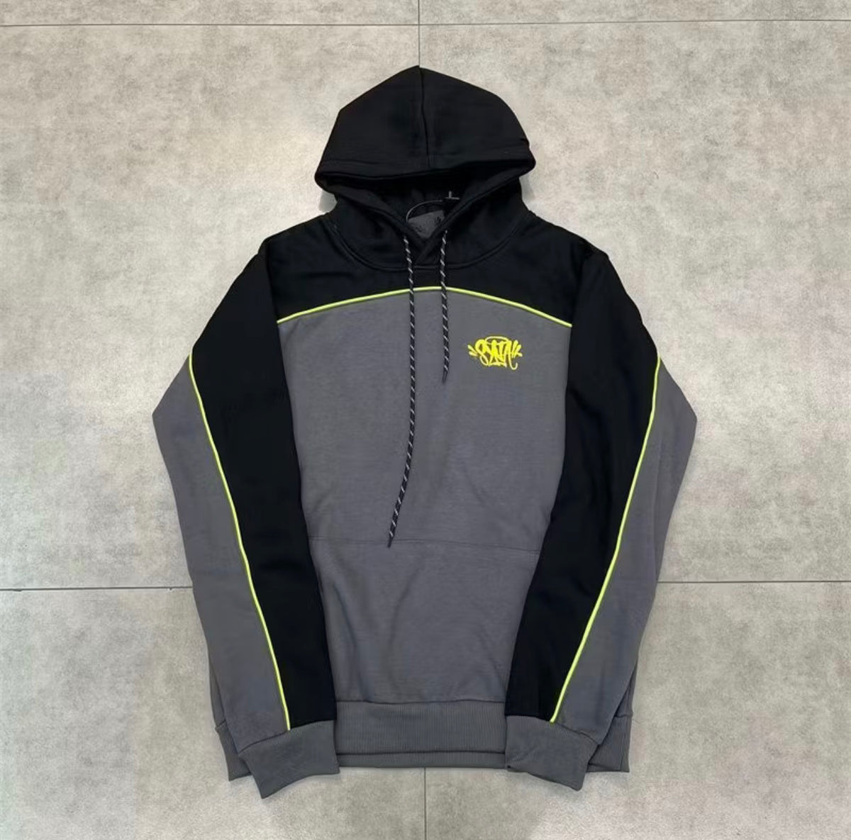 Conjunto Syna World (Preto, Cinza, verde)