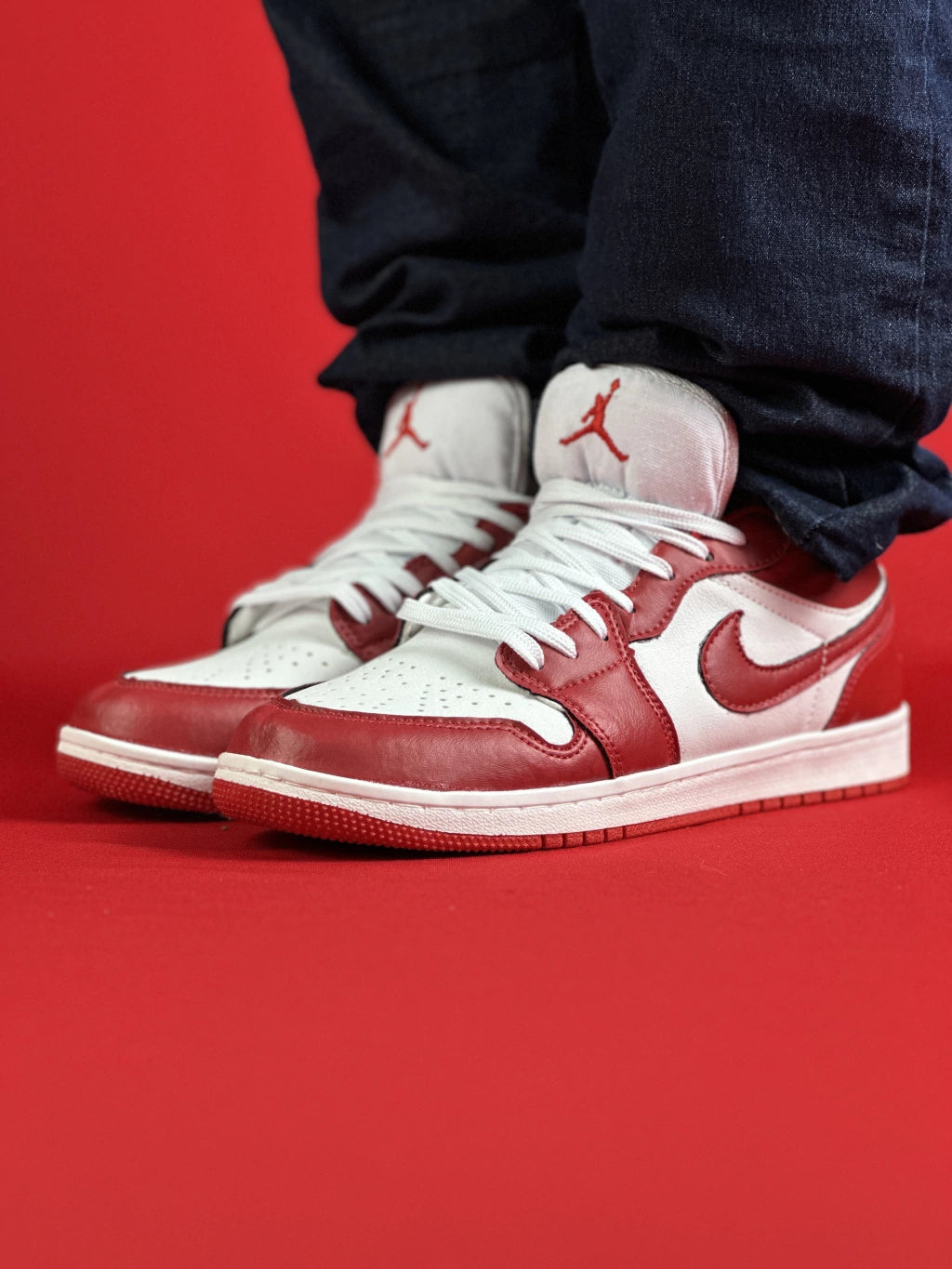 AIR JORDAN 1 LOW (Vermelho)