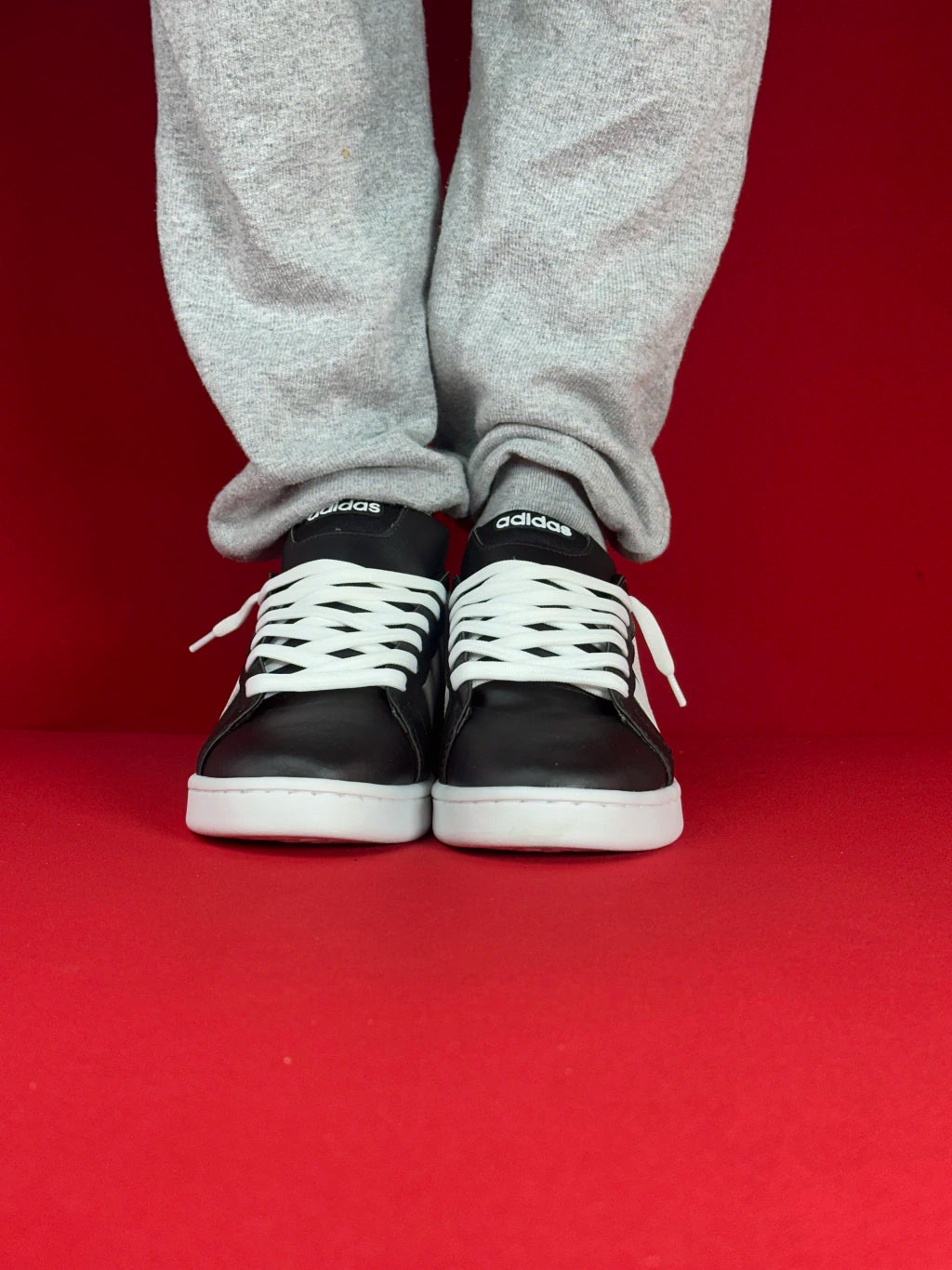 ADIDAS GRAND COURT (PRETO)