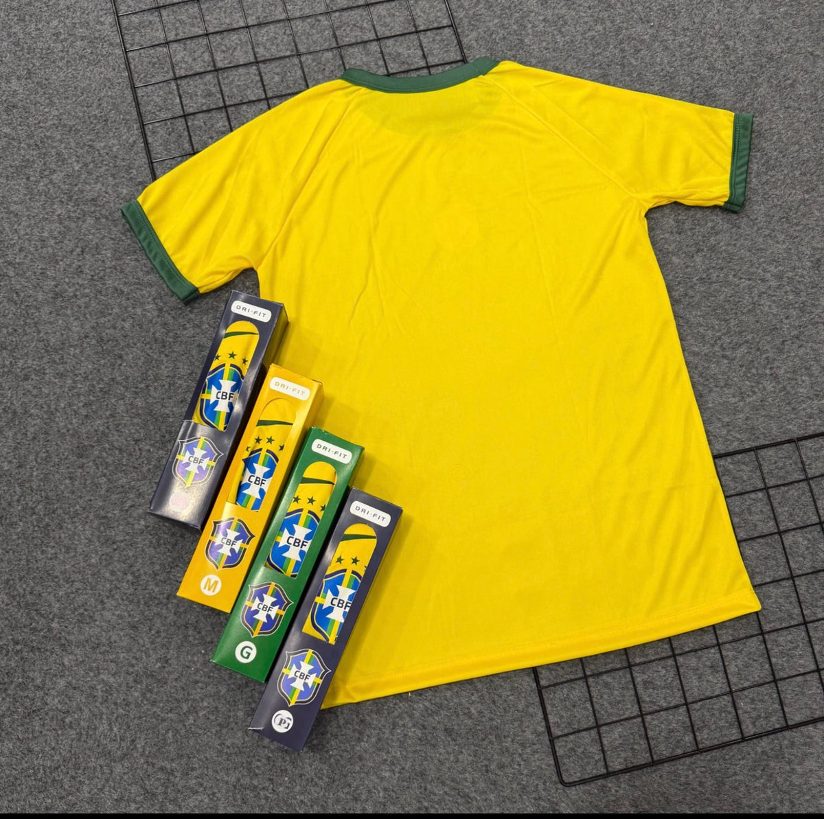 Camisa Seleção Brasileira Dri-fit (Amarela na Caixinha)
