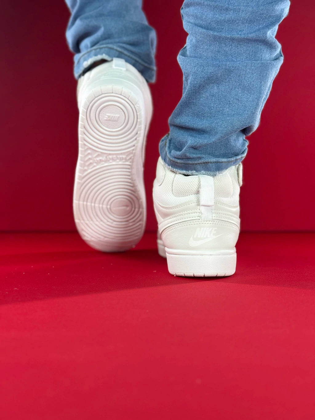 NIKE COURT BOROUGH MID (BRANCO)