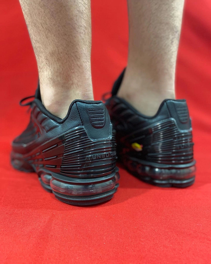 Nike Air Max Plus Tn (Preto)