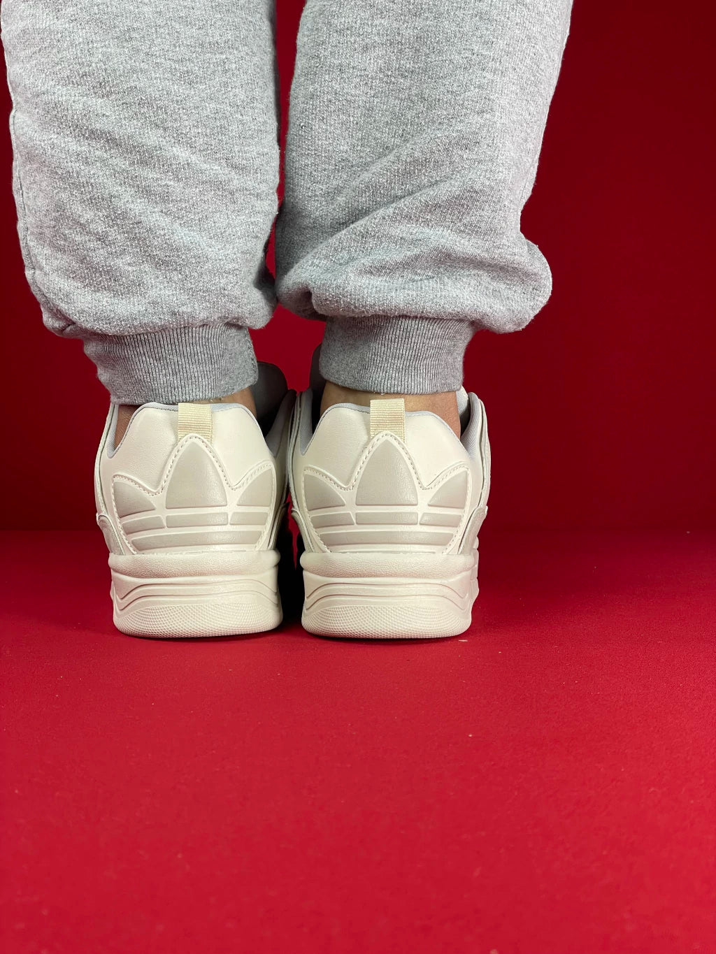 Adidas Oziris (Branco Bege)