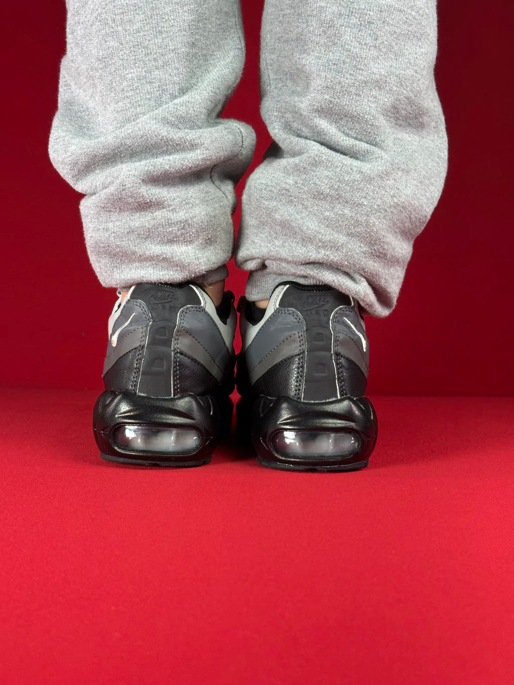 Air Max 95 (Cinza)