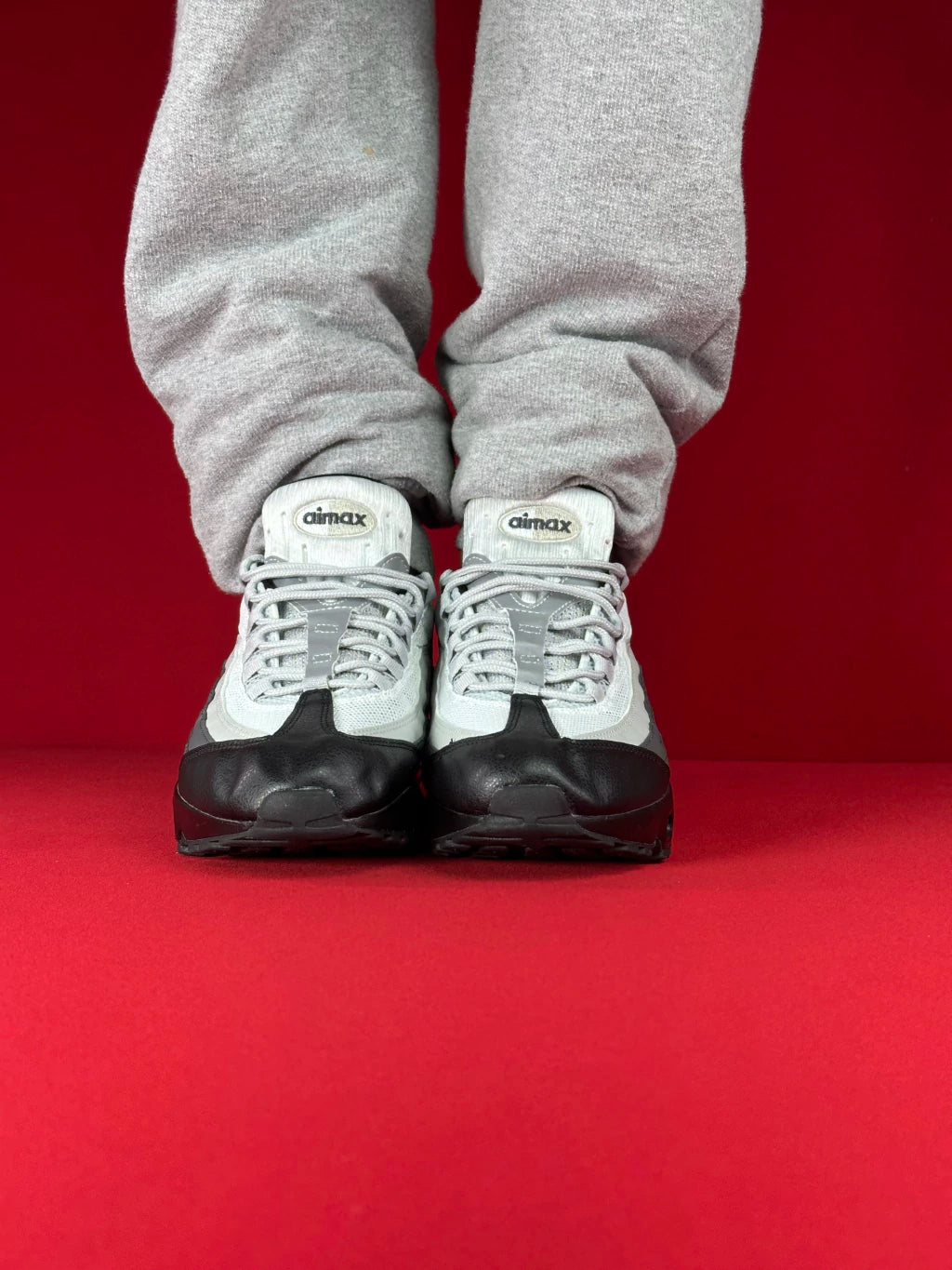 Air Max 95 (Cinza)