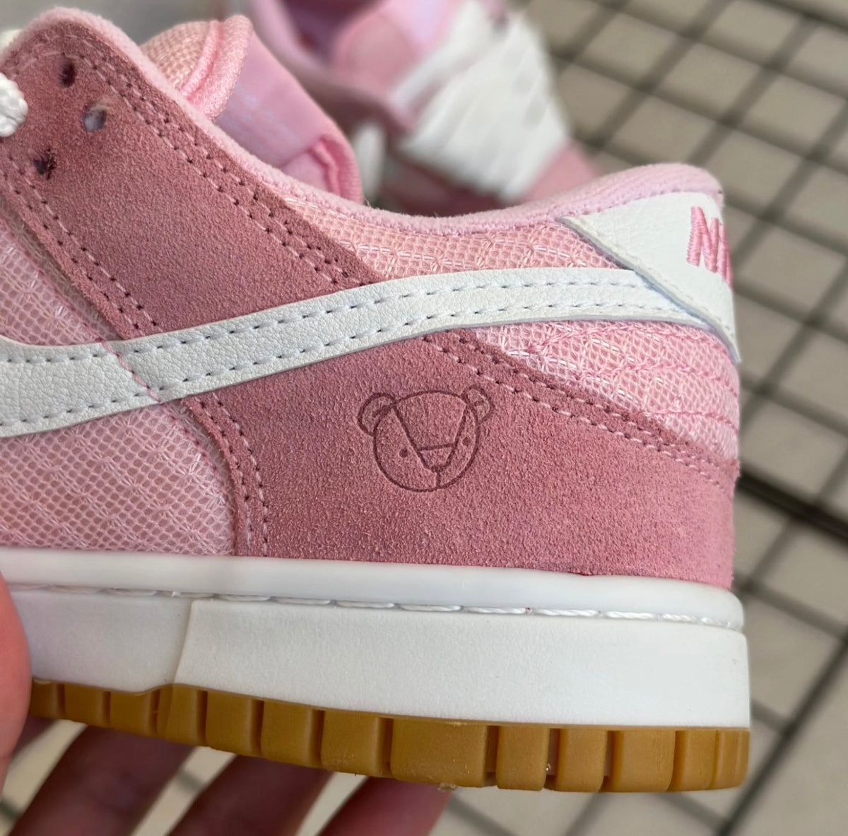 Nike Dunk Low Teddy Rosa