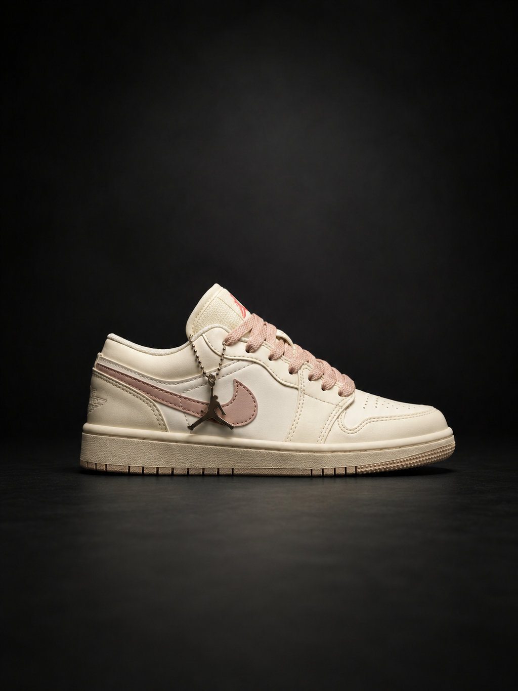 NIKE AIR JORDAN 1 LOW (BEGE ROSA)