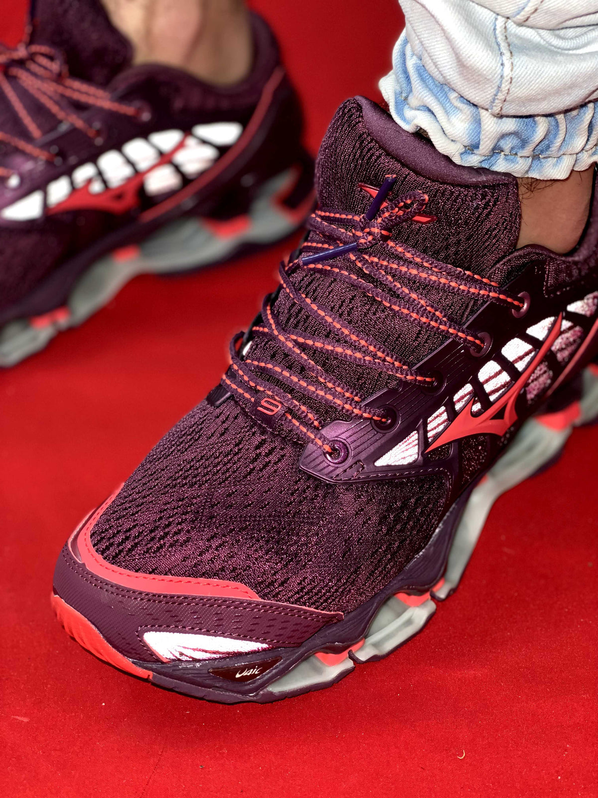 Mizuno Prophecy 9 (Vinho Escuro Refletível)